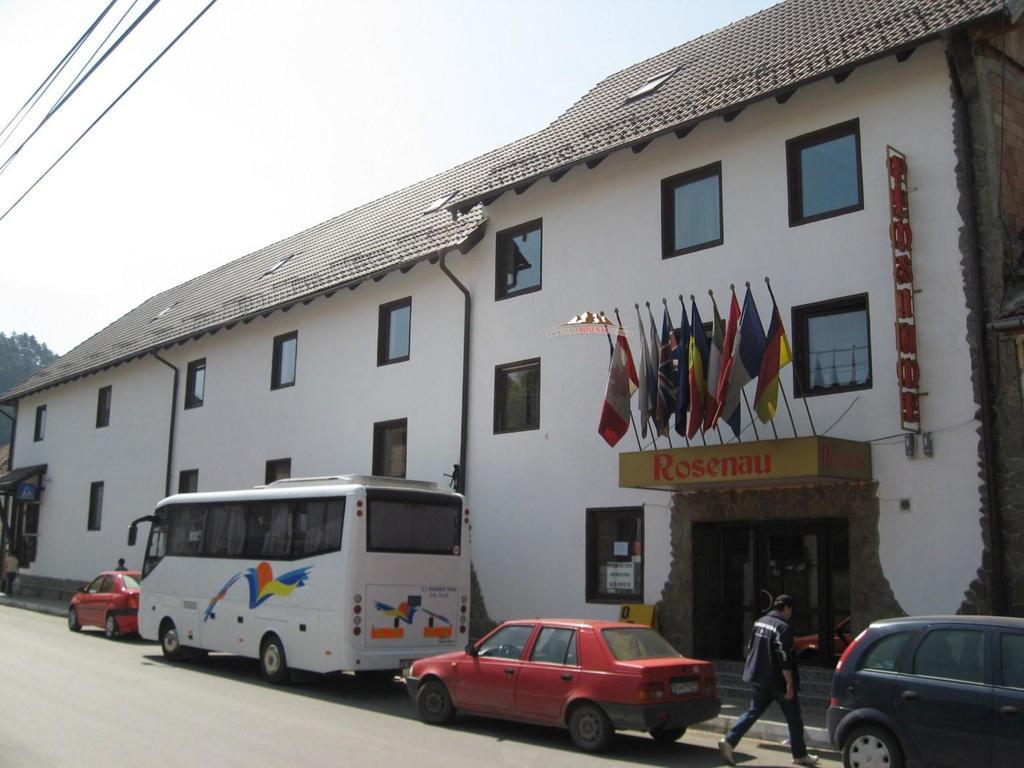 Hotel Pensiunea Rosenau Rîşnov Esterno foto